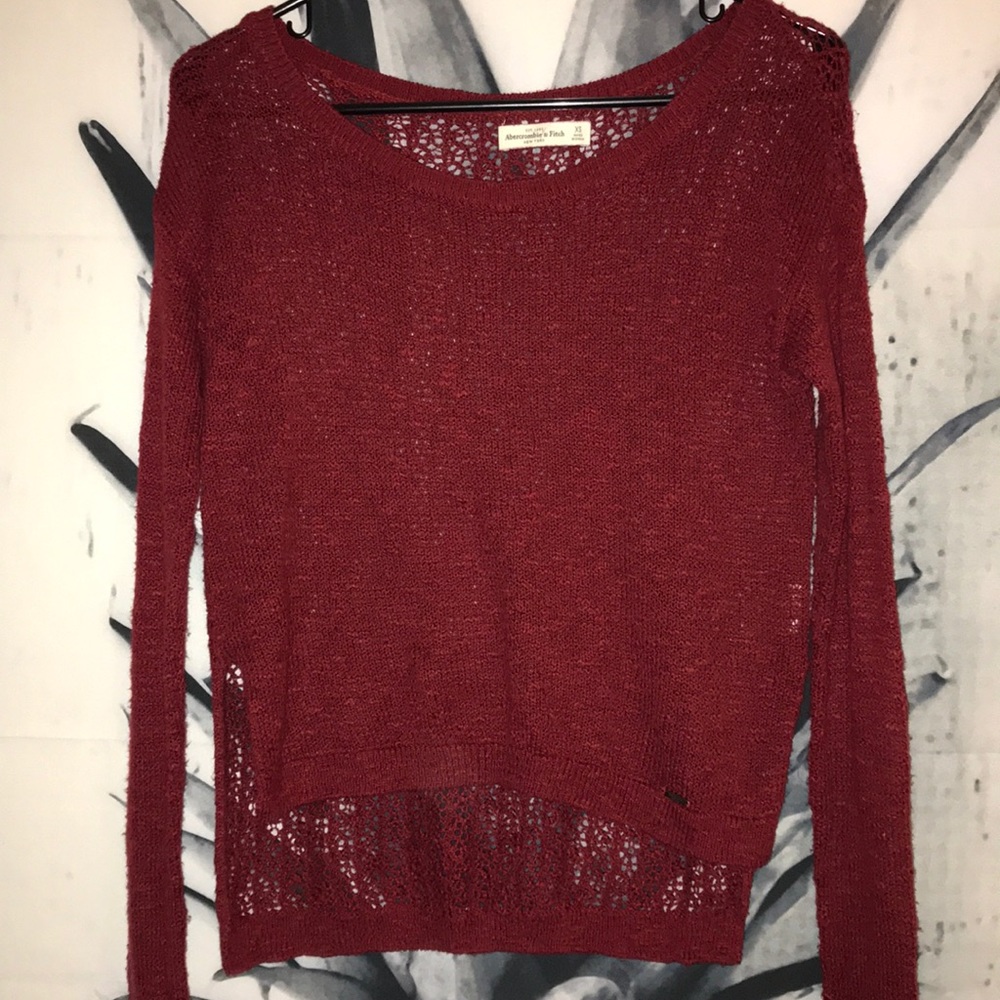 Abercrombie and Fitch Thin Maroon Sweater